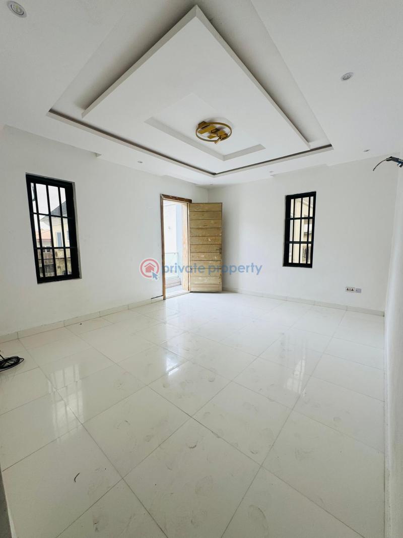 4 bedroom Semi detached Duplex For Sale Magodo GRA Phase 2 Kosofe/Ikosi Lagos - 0