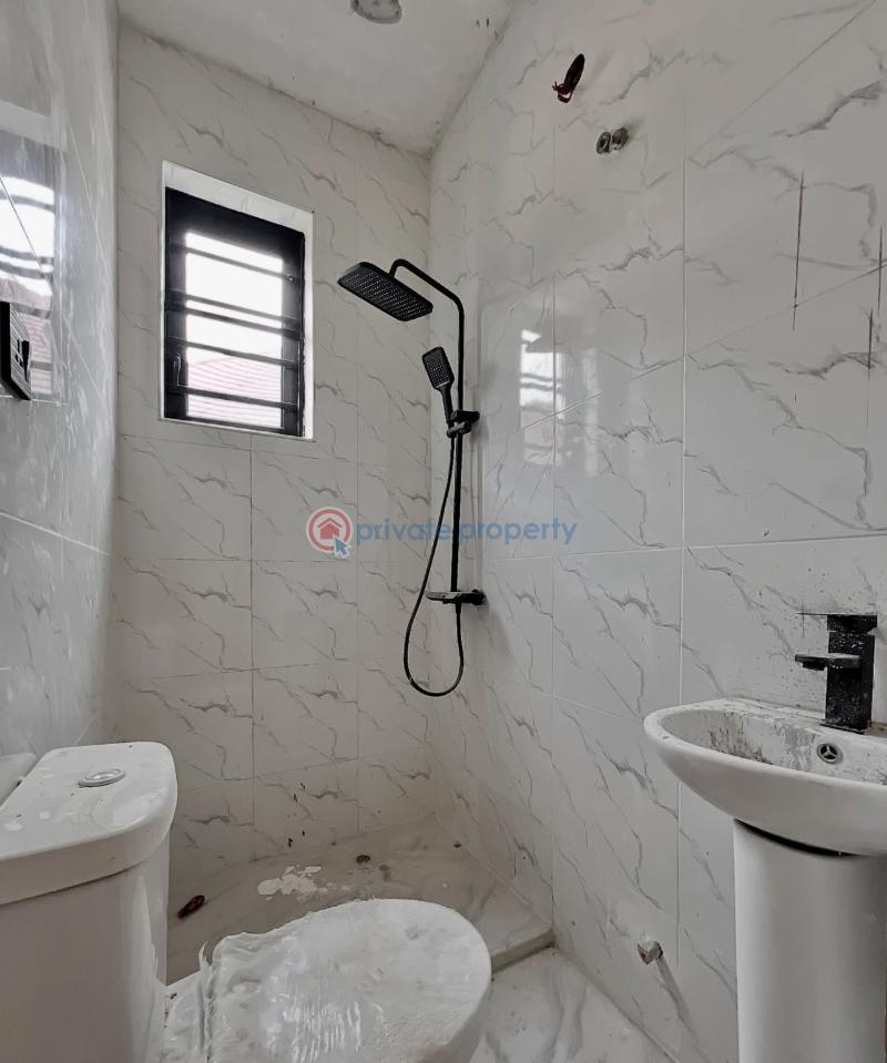 4 bedroom Semi detached Duplex For Sale Secure Estate At Chevron Lekki Chevron Drive Lekki Lagos - 10