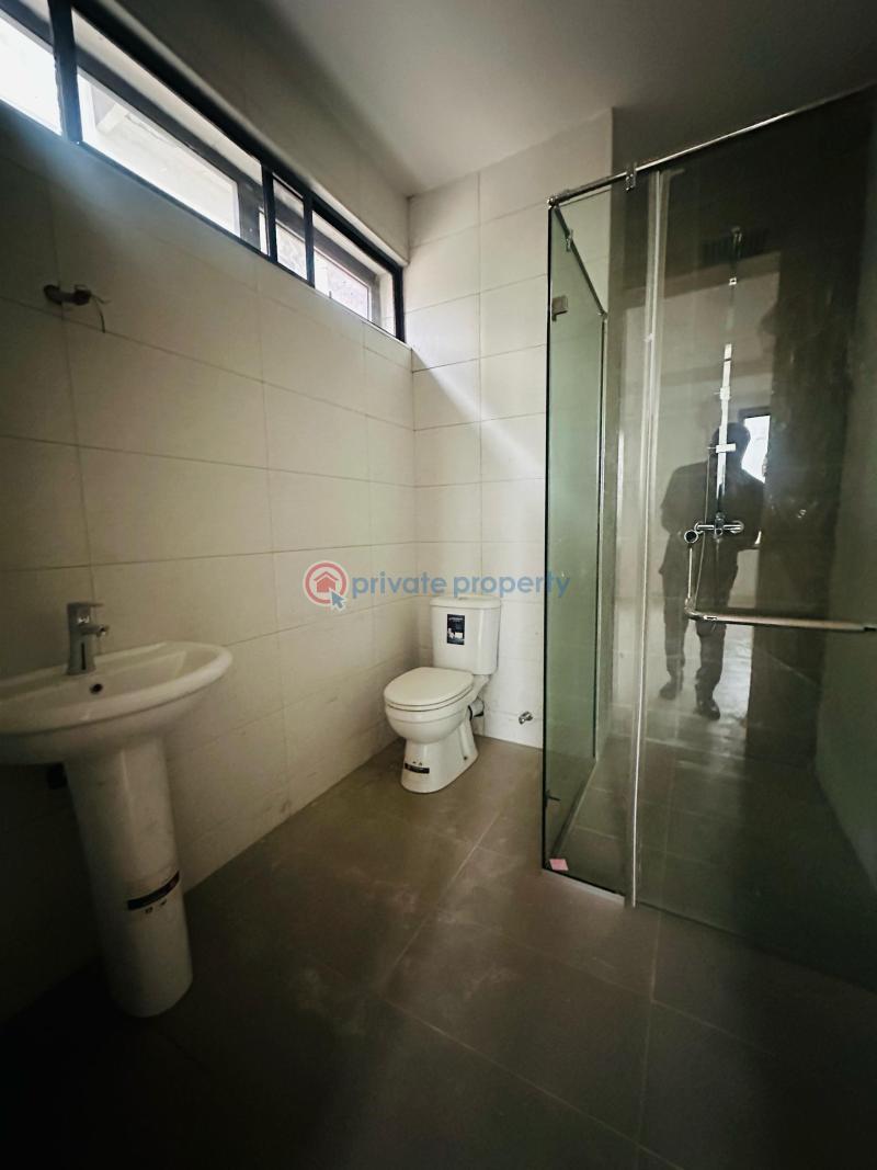 4 bedroom Semi detached Duplex For Sale Opebi Ikeja Lagos - 11