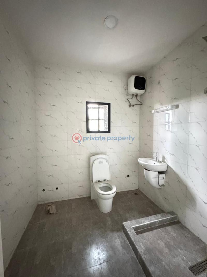 4 bedroom Semi detached Duplex For Sale Ogudu Road Lagos - 3