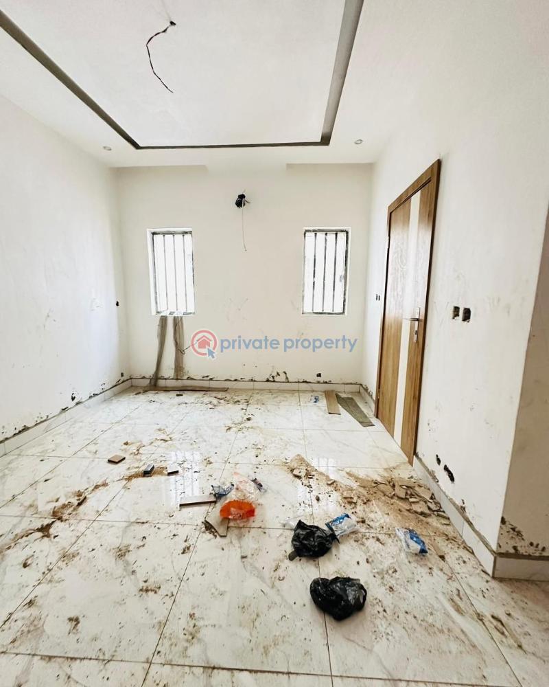 4 bedroom Semi detached Duplex For Sale Magodo Phase 2 Magodo GRA Phase 2 Kosofe/Ikosi Lagos - 12