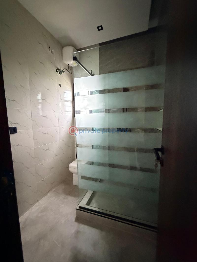 4 bedroom Semi detached Duplex For Sale Magodo GRA Phase 1 Ojodu Lagos - 2