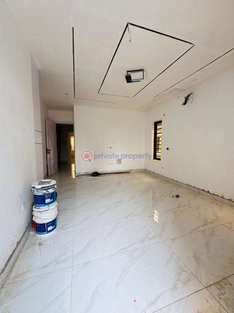 4 bedroom Semi detached Duplex For Sale Ogudu Gra 1 Ogudu GRA Lagos - 3