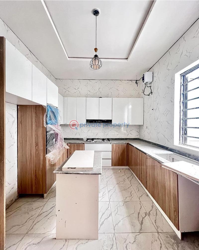 4 bedroom Semi detached Duplex For Sale Secure Estate At Orchid Road Lekki Expressway Lagos - 3