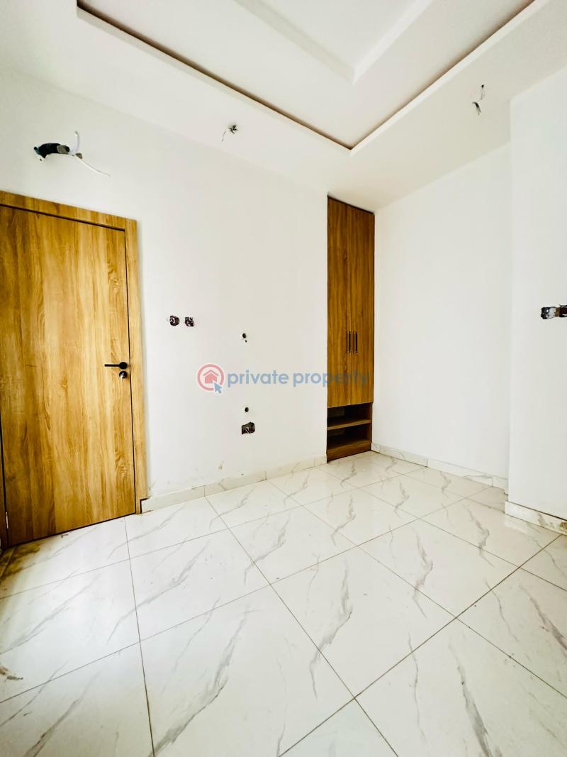 4 bedroom Semi detached Duplex For Sale Magodo Kosofe/Ikosi Lagos - 2