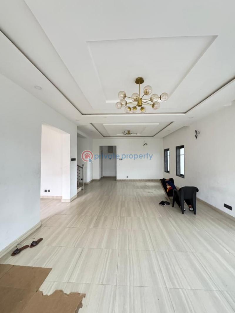 4 bedroom Semi detached Duplex For Sale Ogudu Road Lagos - 10