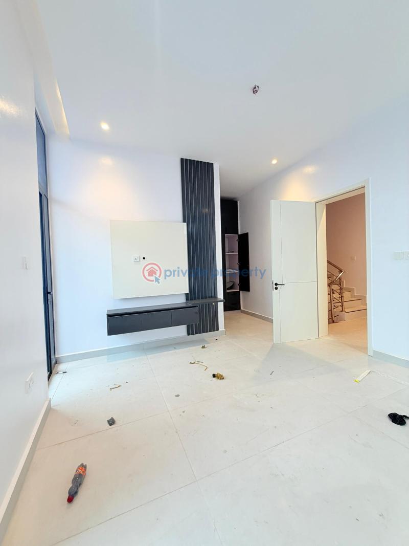 4 bedroom Semi detached Duplex For Sale Adeniyi Jones Ikeja Lagos - 4
