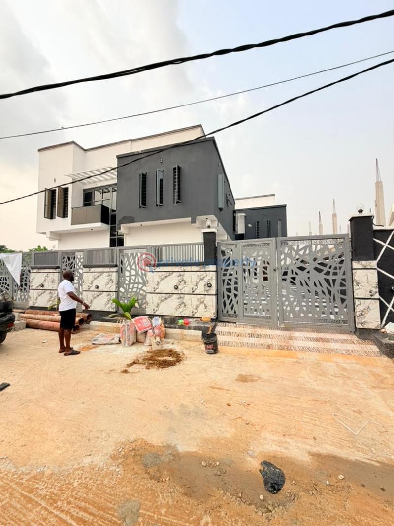 4 bedroom Semi detached Duplex For Sale Maryland Lagos - 0