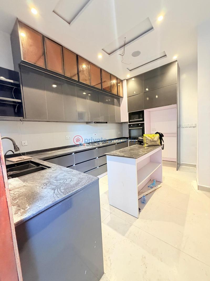 4 bedroom Semi detached Duplex For Sale Adeniyi Jones Ikeja Lagos - 9