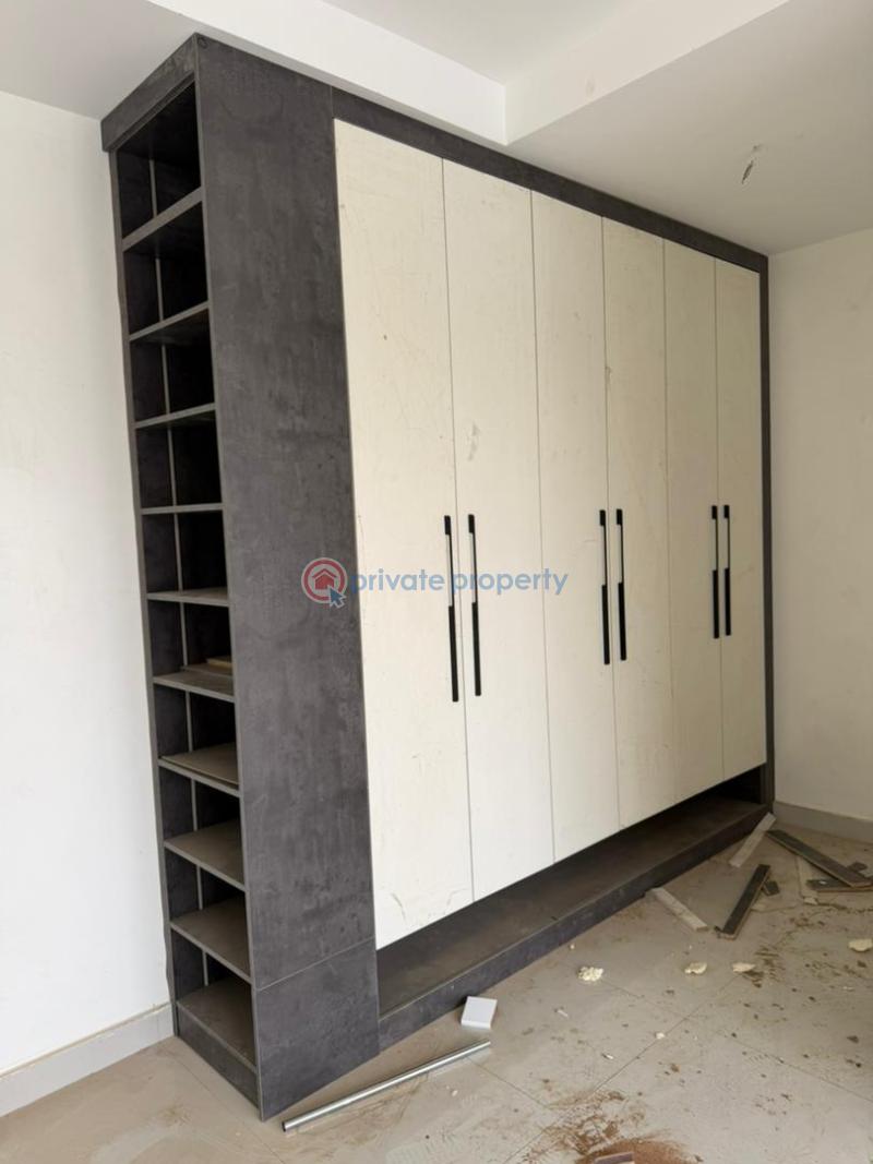 4 bedroom Semi detached Duplex For Sale Guzape Abuja Phase 1  - 12
