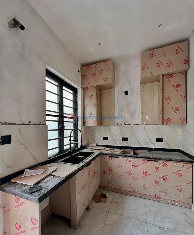 4 bedroom Semi detached Duplex For Sale Secure Estate At Chevron Lekki Chevron Drive Lekki Lagos - 6
