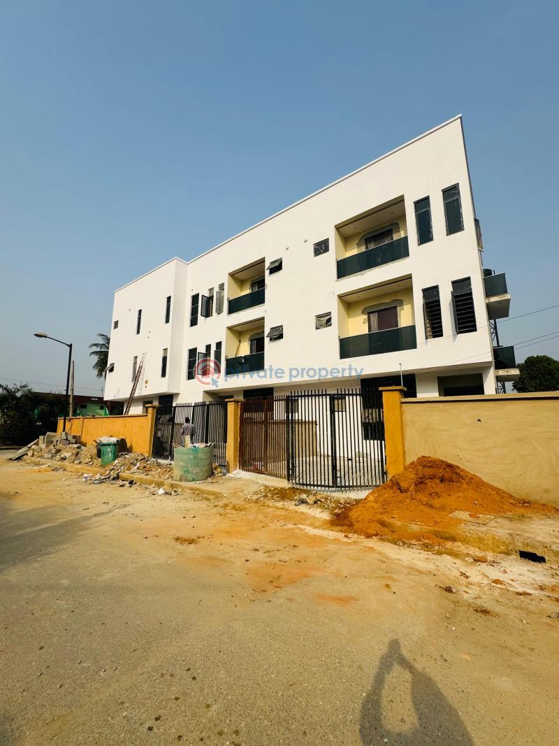 4 bedroom Semi detached Duplex For Sale Anthony Village Maryland Lagos - 1