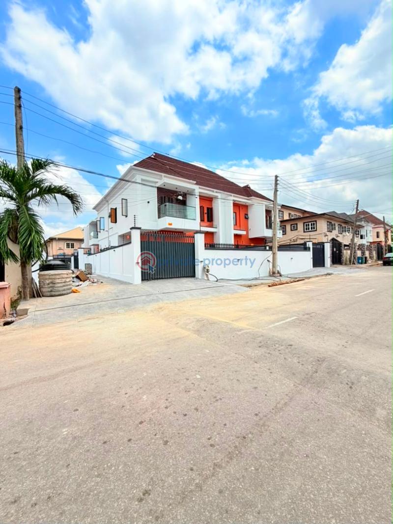 4 bedroom Semi detached Duplex For Sale Newly Built 4 Bedroom Semi Detached Duplex With Bq, Magodo Gra 1 Magodo GRA Phase 1 Ojodu Lagos - 0