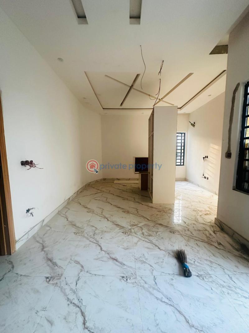 4 bedroom Semi detached Duplex For Sale Magodo GRA Phase 2 Kosofe/Ikosi Lagos - 2