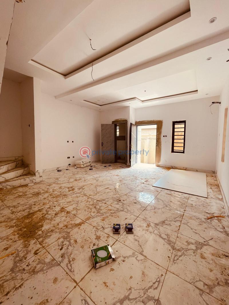 4 bedroom Semi detached Duplex For Sale Magodo Phase 1 Magodo Kosofe/Ikosi Lagos - 3