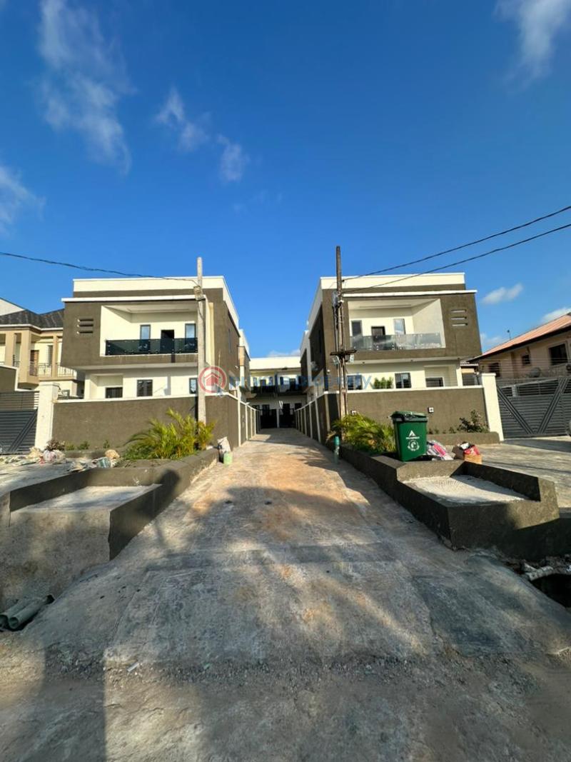 4 bedroom Semi detached Duplex For Sale Omole Phase 2 Ojodu Lagos - 0