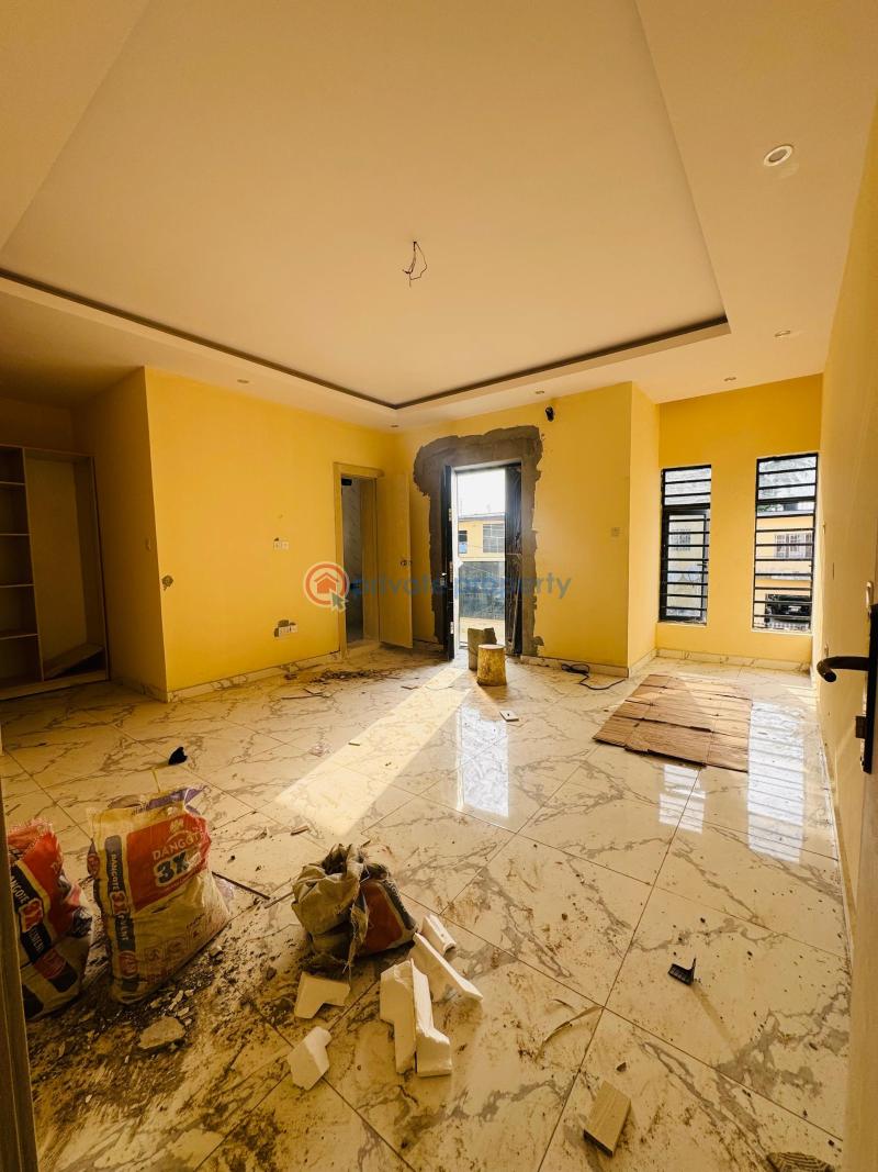 4 bedroom Semi detached Duplex For Sale Anthony Village Maryland Lagos - 8
