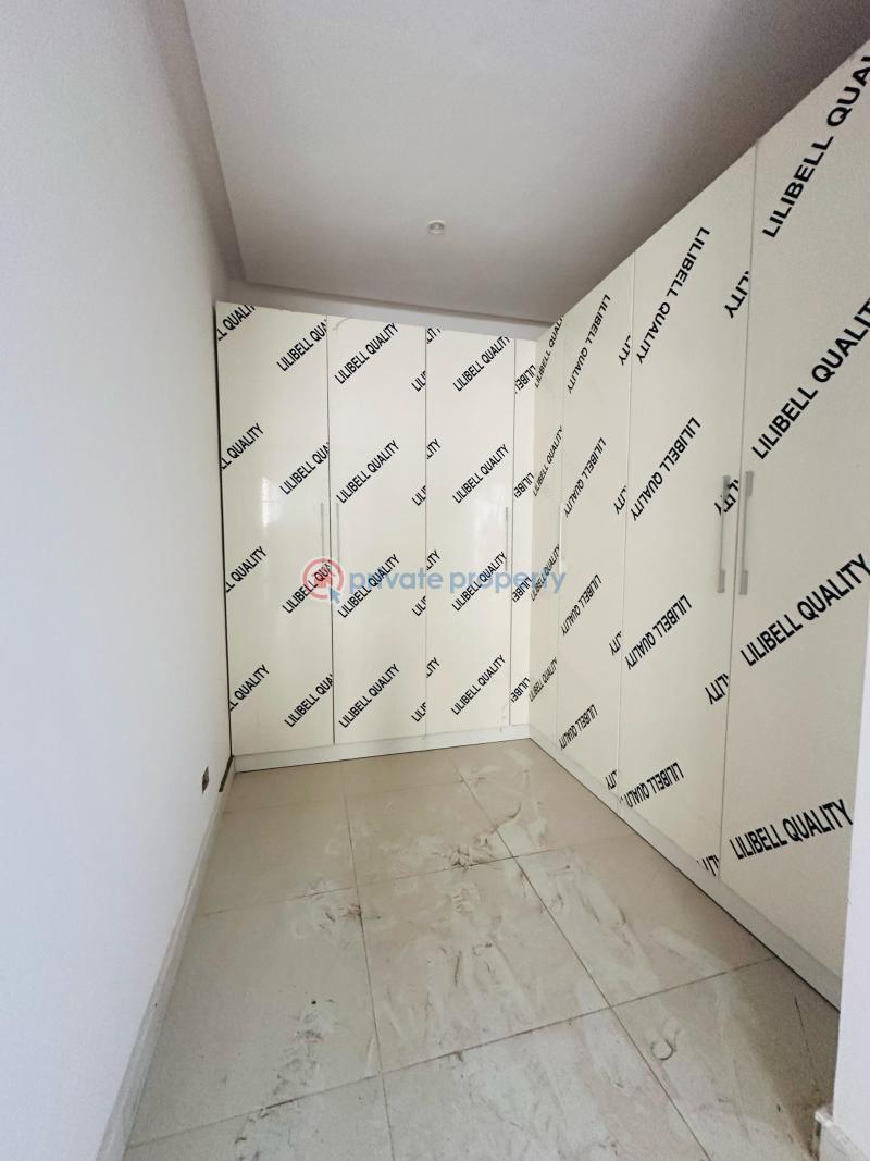 4 bedroom Semi detached Duplex For Sale Opebi Ikeja Lagos - 10