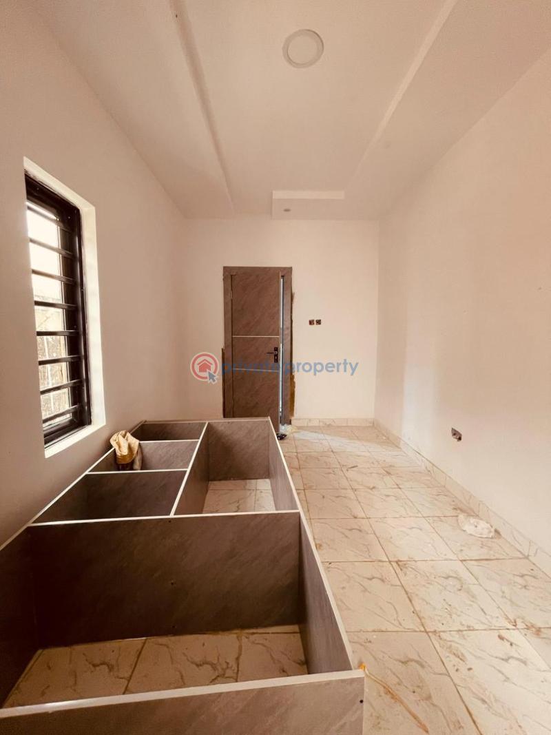 4 bedroom Semi detached Duplex For Sale Magodo GRA Phase 1 Ojodu Lagos - 10