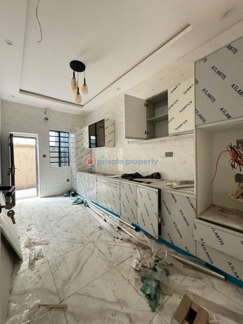 4 bedroom Semi detached Duplex For Sale Ogudu GRA Lagos - 3