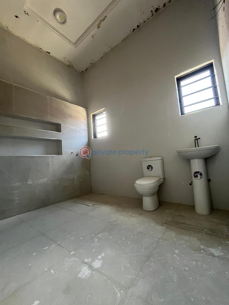 4 bedroom Semi detached Duplex For Sale Opebi Ikeja Lagos - 5