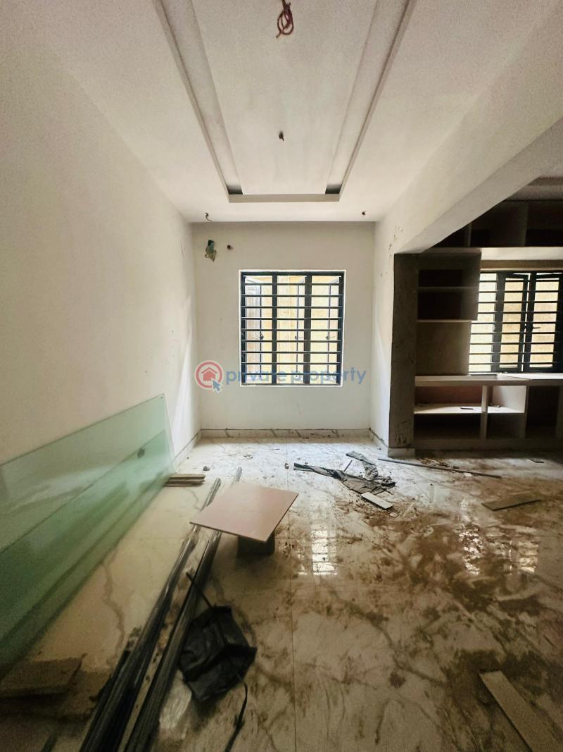 4 bedroom Semi detached Duplex For Sale Magodo GRA Phase 2 Kosofe/Ikosi Lagos - 1