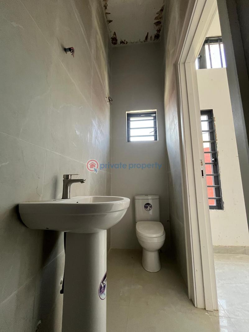 4 bedroom Semi detached Duplex For Sale Opebi Ikeja Lagos - 9