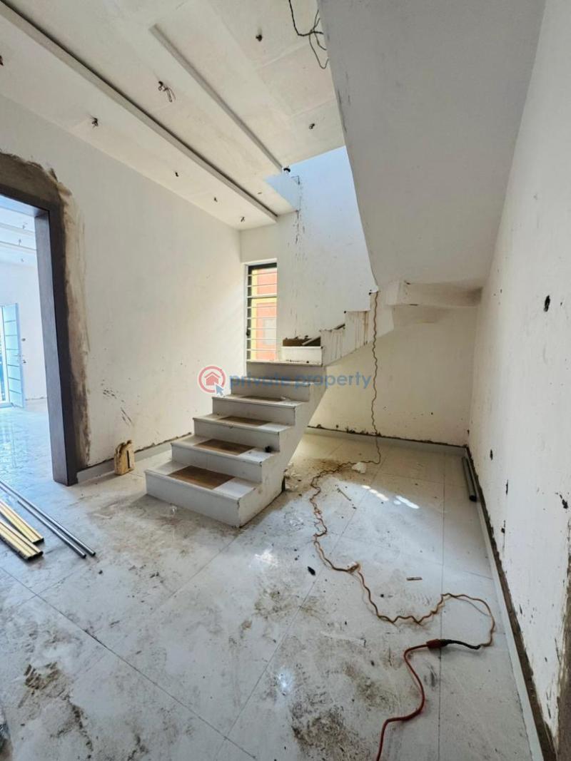 4 bedroom Semi detached Duplex For Sale Ogba Lagos - 8