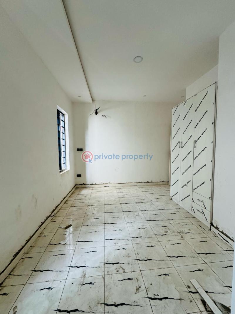 4 bedroom Semi detached Duplex For Sale Ogudu GRA Lagos - 8