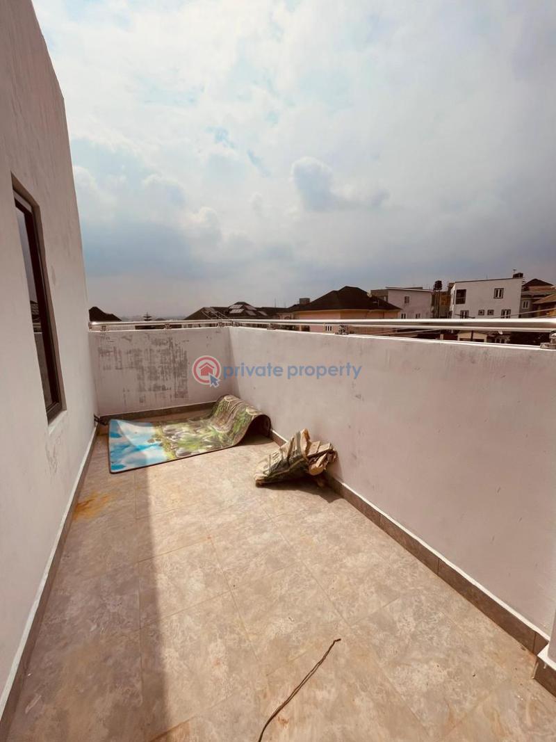 4 bedroom Semi detached Duplex For Sale Magodo GRA Phase 1 Ojodu Lagos - 2