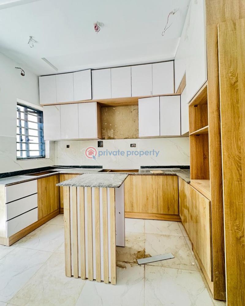 4 bedroom Semi detached Duplex For Sale Magodo Isheri Magodo Kosofe/Ikosi Lagos - 2