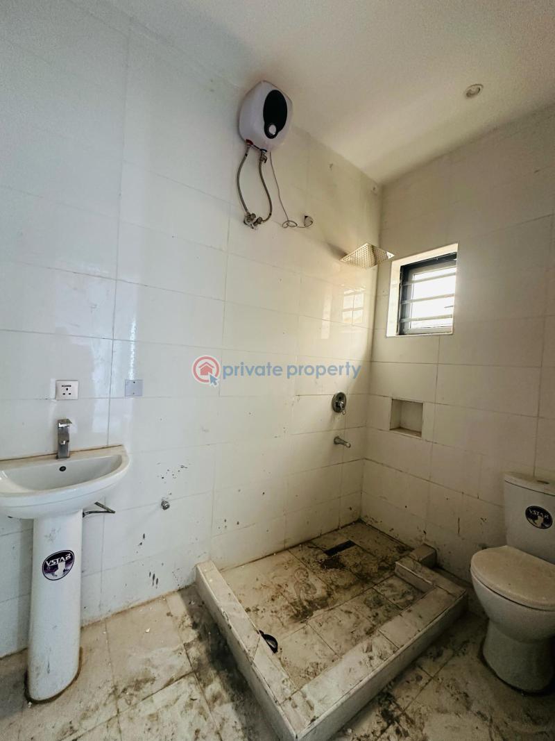 4 bedroom Semi detached Duplex For Sale Magodo GRA Phase 1 Ojodu Lagos - 4