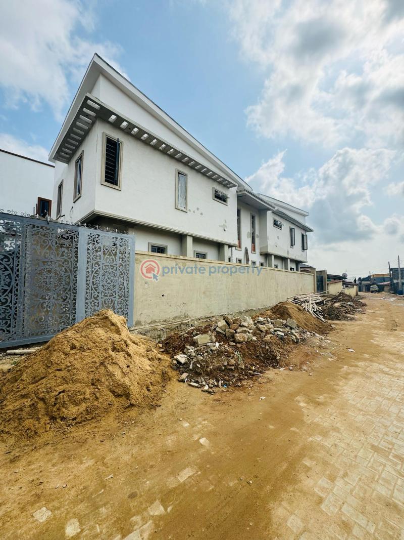 4 bedroom Semi detached Duplex For Sale Isheri North Ojodu Lagos - 10
