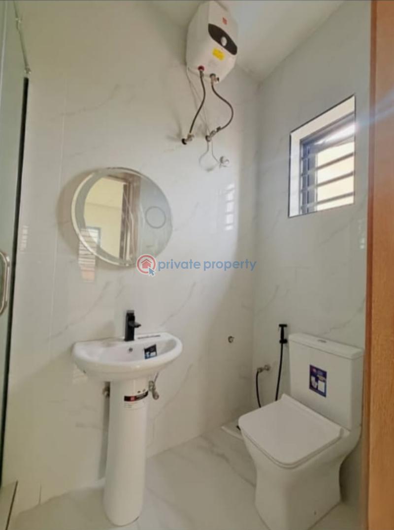 4 bedroom Semi detached Duplex For Sale Omole Phase 1 Ojodu Lagos - 3