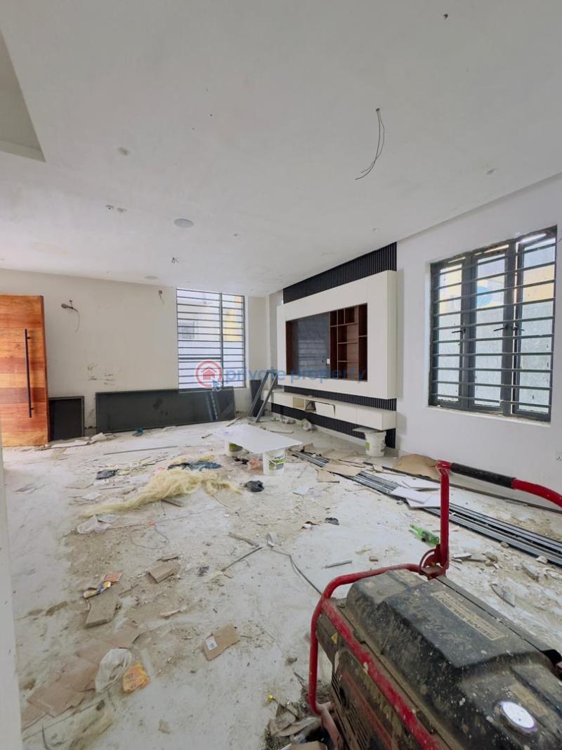 4 bedroom Semi detached Duplex For Sale Adeniyi Jones Ikeja Lagos - 3