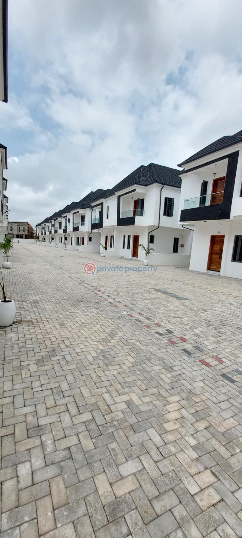 4 bedroom Semi detached Duplex For Sale Harris Drive Victoria Garden City Lekki Lagos - 2