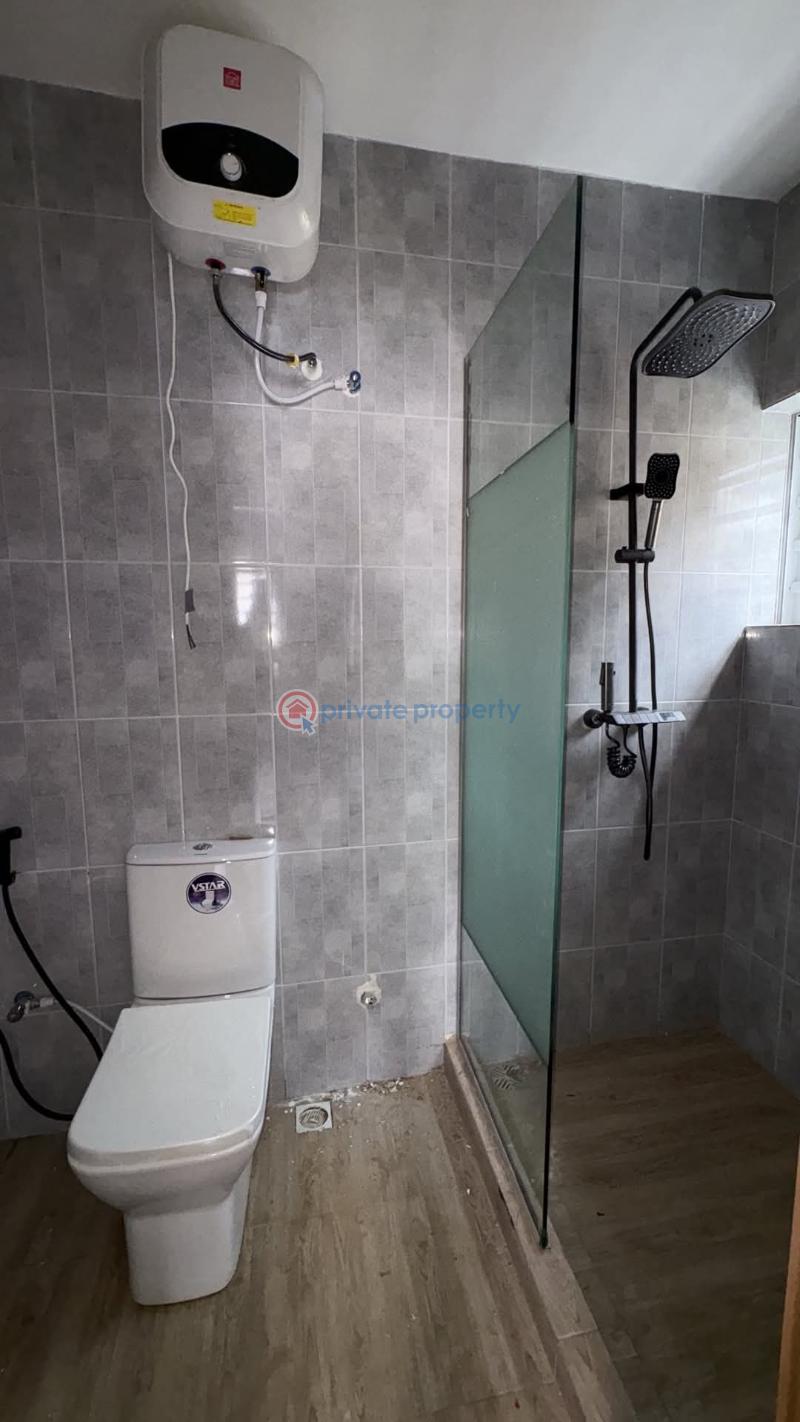 House For Sale Location: Golden Tulip Road, Jericho Gra, Ibadan Ibadan Oyo - 9