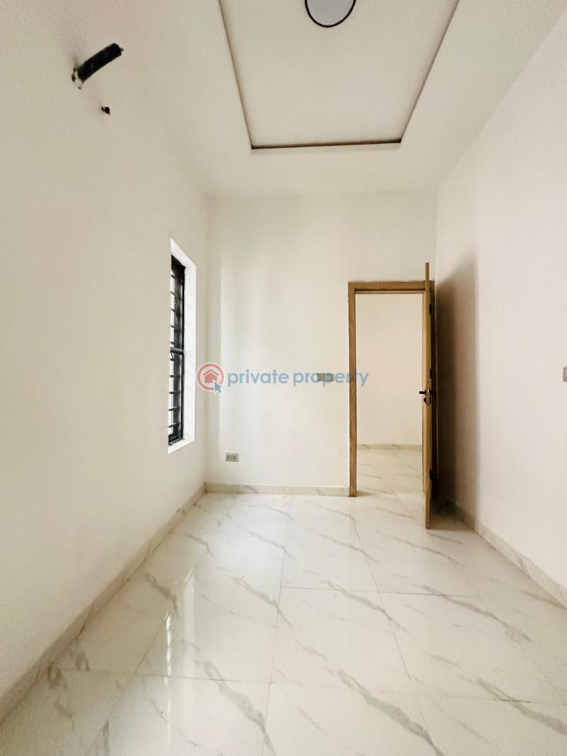 4 bedroom Semi detached Duplex For Sale Ikota Lekki Lagos - 3