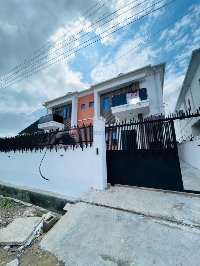 4 bedroom Semi detached Duplex For Sale Surulere Lagos - 5