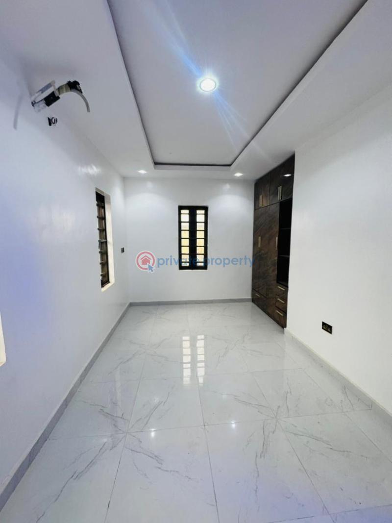 4 bedroom Semi detached Duplex For Sale College Road Ogba Ifako-ogba Lagos - 5
