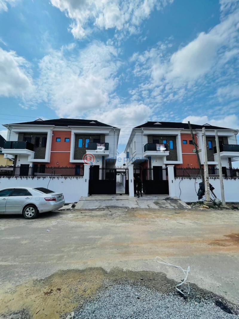4 bedroom Semi detached Duplex For Sale Surulere Lagos - 1