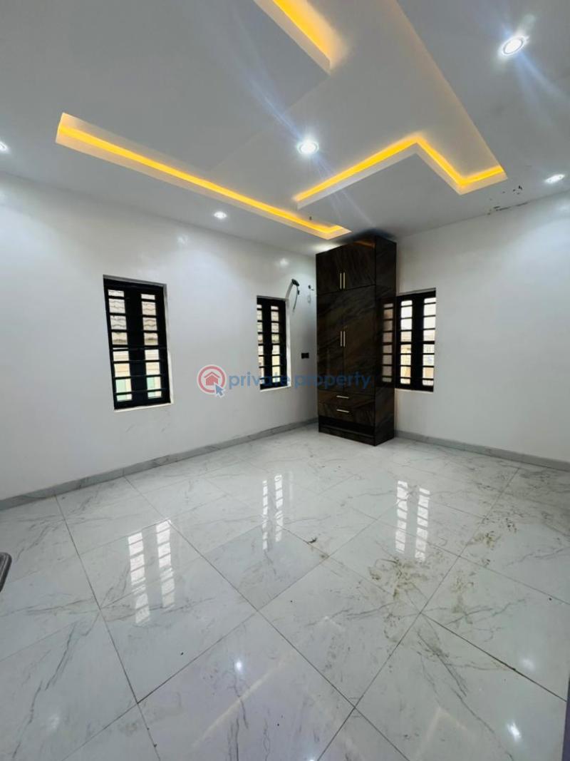 4 bedroom Semi detached Duplex For Sale College Road Ogba Ifako-ogba Lagos - 8