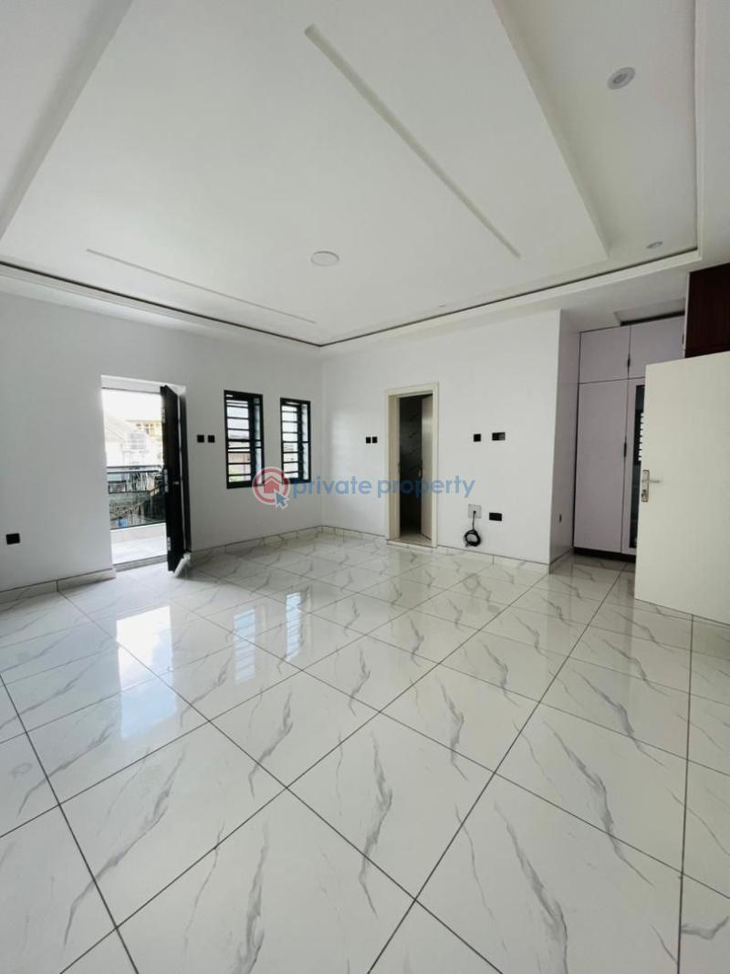 4 bedroom Semi detached Duplex For Sale Ogunlana Surulere Lagos - 8