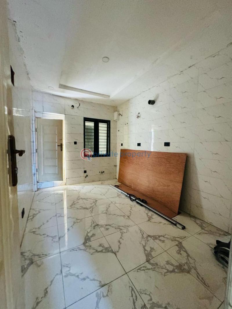 4 bedroom Semi detached Duplex For Sale Anthony Maryland Anthony Village Maryland Lagos - 11