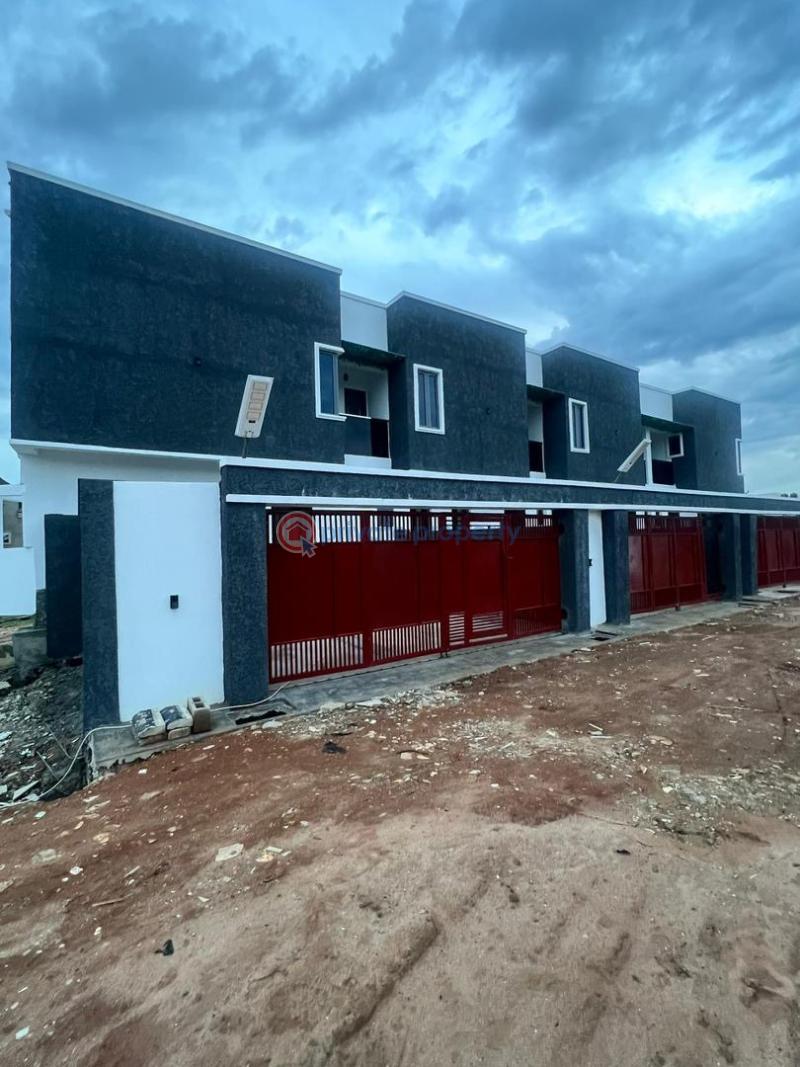 4 bedroom Semi detached Duplex For Sale Anthony Maryland Anthony Village Maryland Lagos - 1