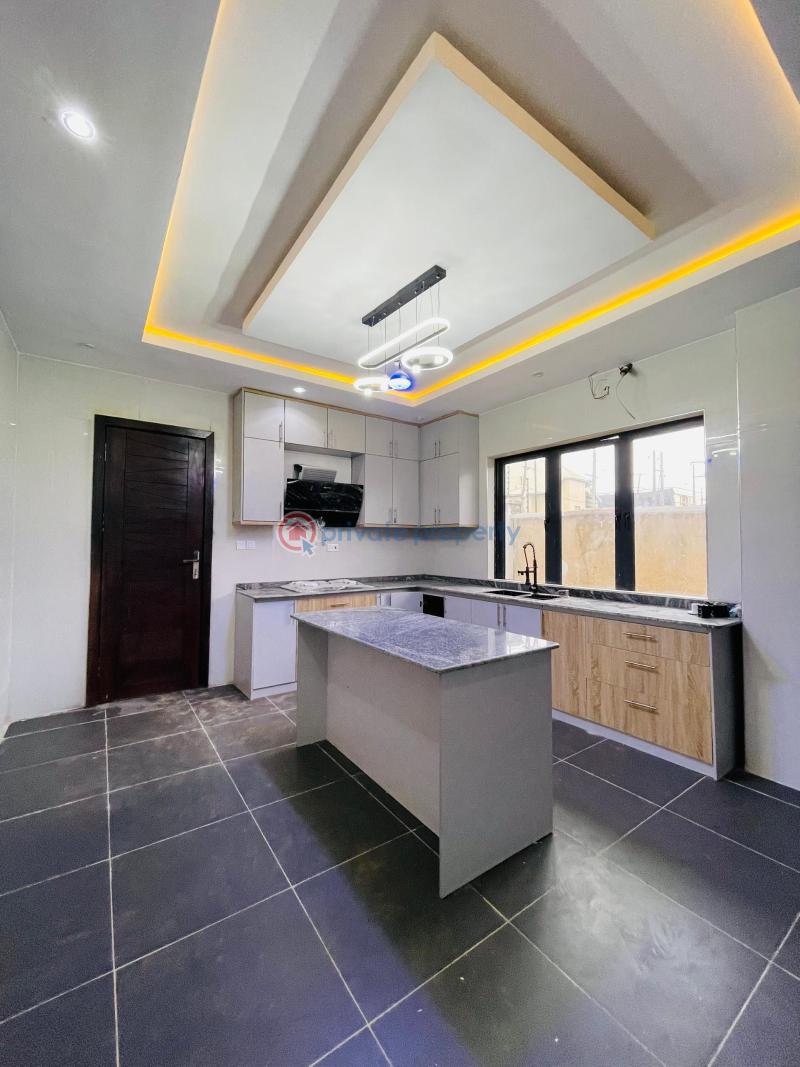 4 bedroom Semi detached Duplex For Sale Ogudu Gra Phase 1 Ogudu GRA Lagos - 16