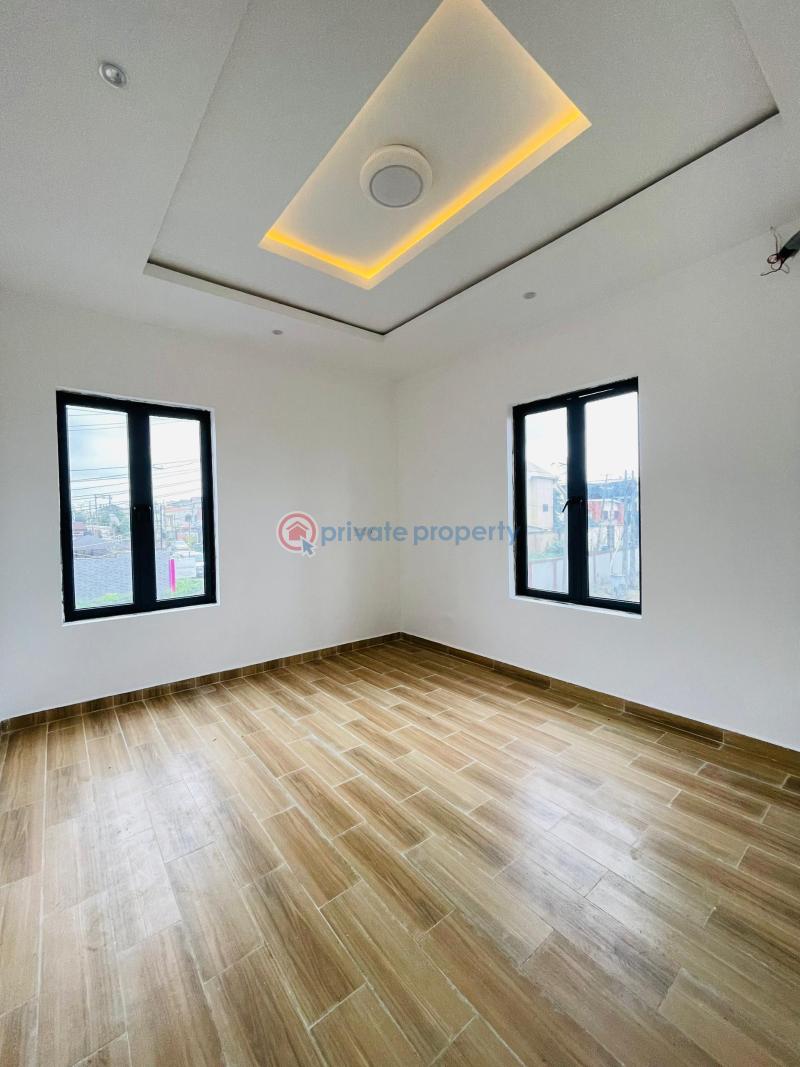 4 bedroom Semi detached Duplex For Sale Ogudu Gra Phase 1 Ogudu GRA Lagos - 2