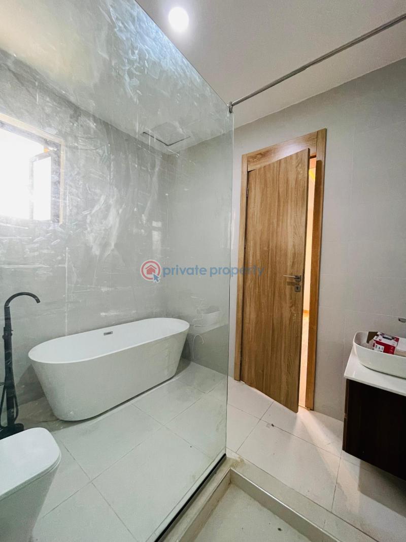 4 bedroom Semi detached Duplex For Sale Ogudu Gra Phase 1 Ogudu GRA Lagos - 15