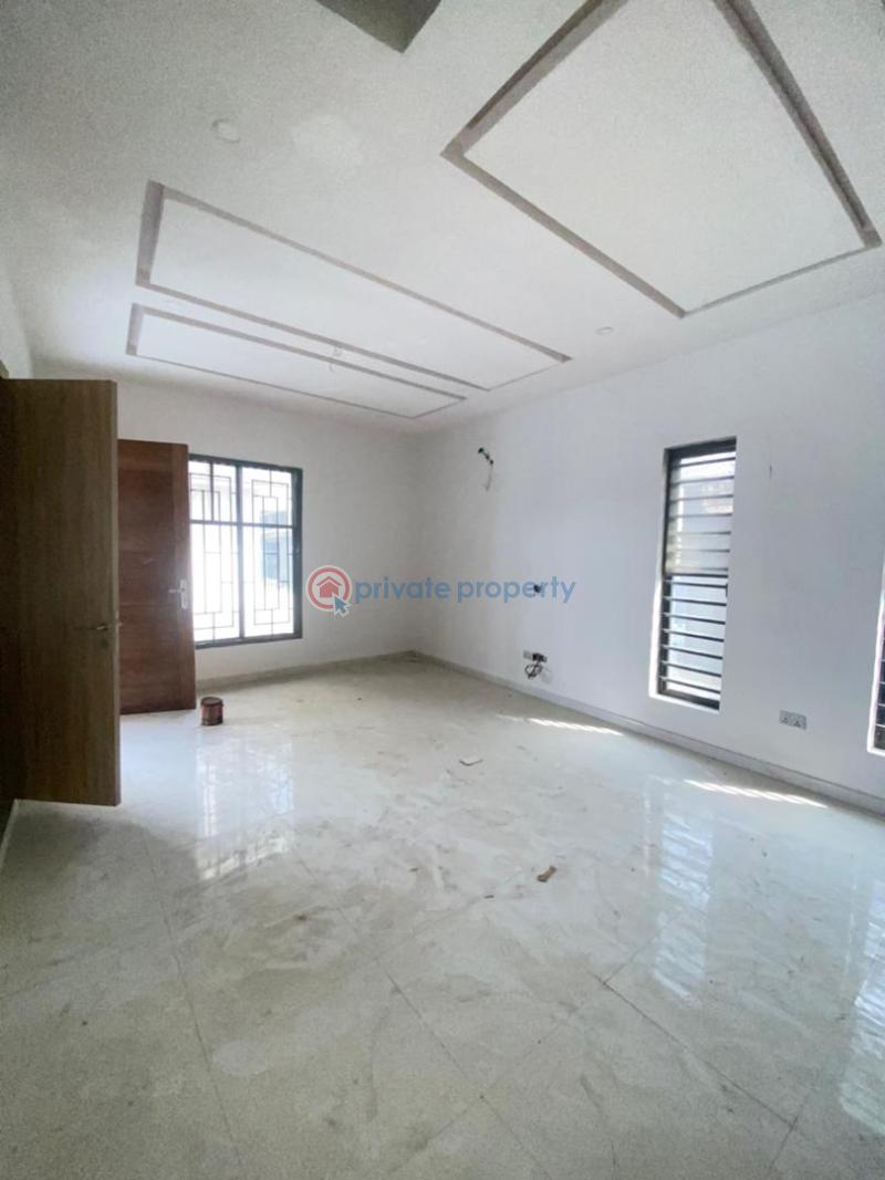 4 bedroom Detached Duplex For Sale In A Prestigious Estate Ikota Lekki Lagos - 4