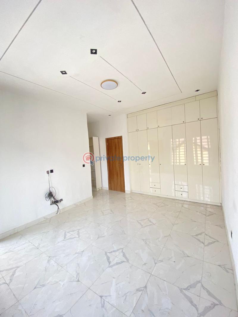 4 bedroom Terraced Duplex For Sale Ikota Lekki Lagos - 15